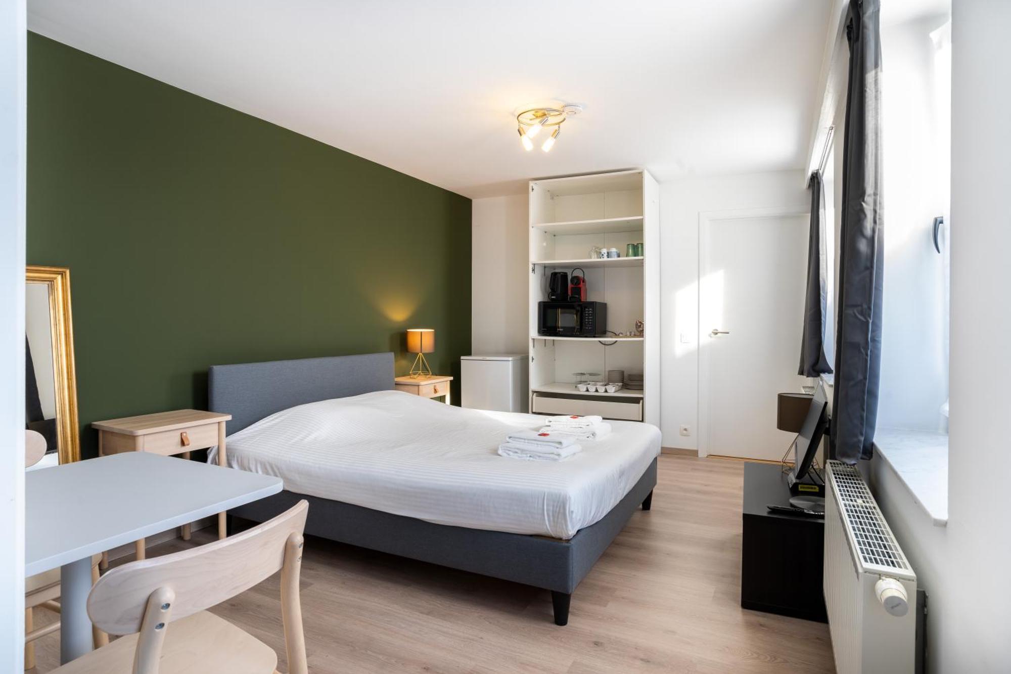 General Sixty-Seven By Romy&Travis Hotel Brugge Kültér fotó
